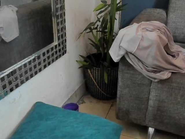 Live sex webcam photo for hot-sex-roomm #274393182