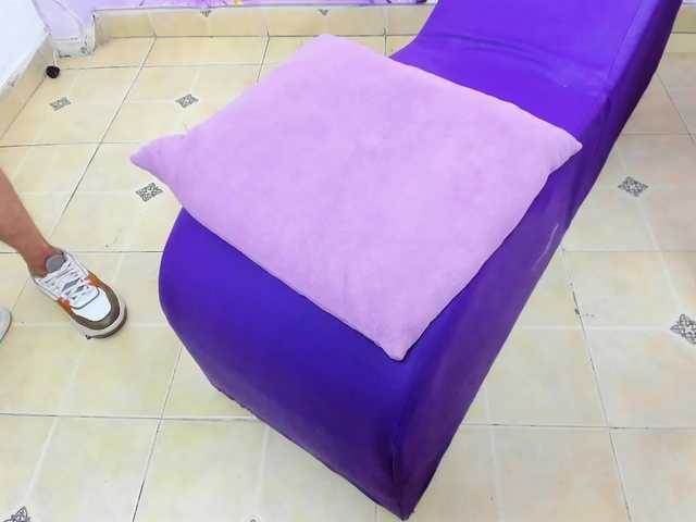 Live sex webcam photo for hot-sex-roomm #291707754