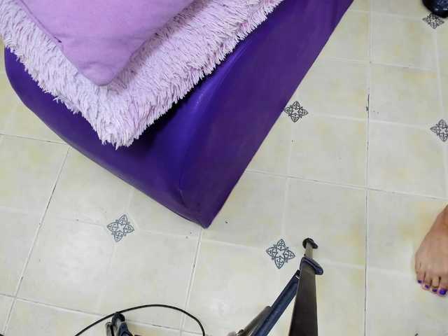 Live sex webcam photo for hot-sex-roomm #291977948