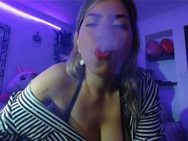 Live sex webcam photo for hot-sexy-bunny #276919261