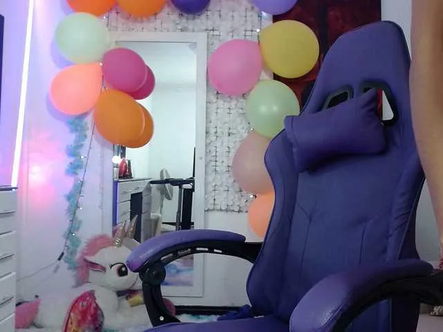 Live sex webcam photo for hot-sexy-bunny #291741113