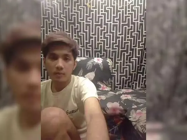 Live sex webcam photo for hotASIANcock #290286269