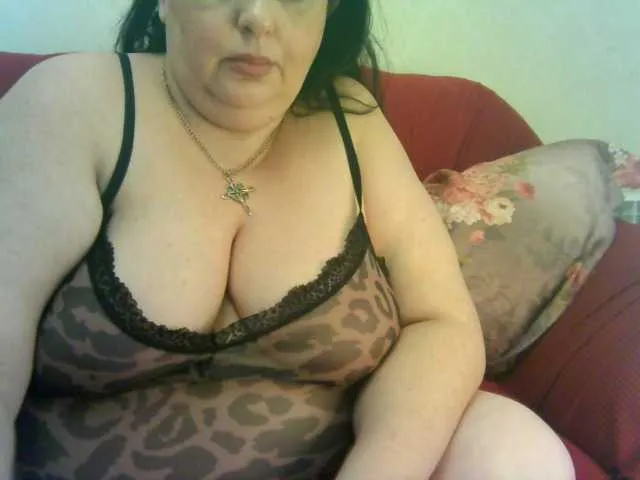 Live sex webcam photo for hotangel-fun1 #290248332