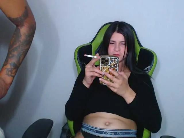 Live sex webcam photo for hotcollege29 #291568166