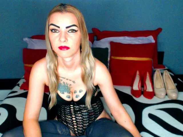 Live sex webcam photo for hotdirtyalice #292985301