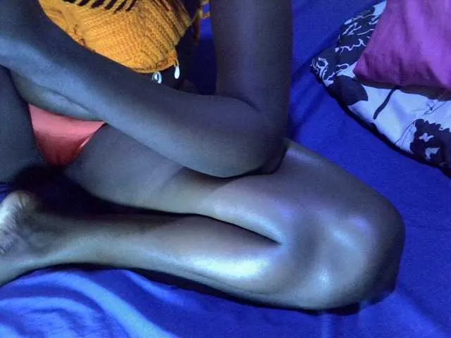 Live sex webcam photo for hotfah #276451890
