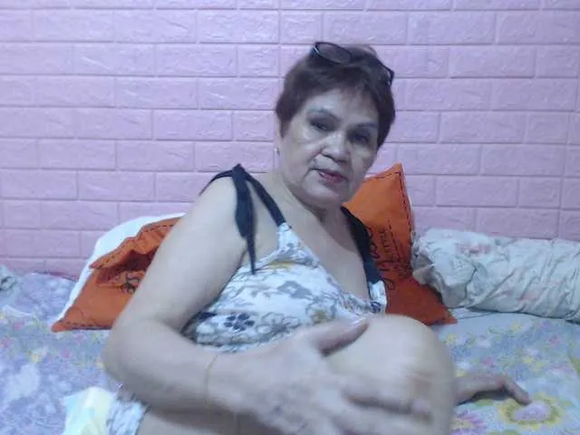 Live sex webcam photo for hotgrannyxx #274020594