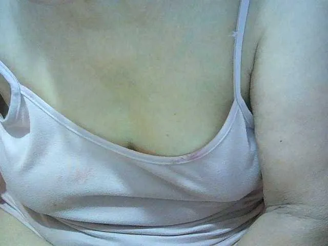 Live sex webcam photo for hotgrannyxx #276368625
