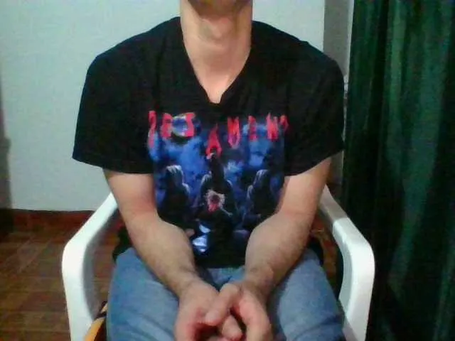 Live sex webcam photo for hotguy13 #274195939