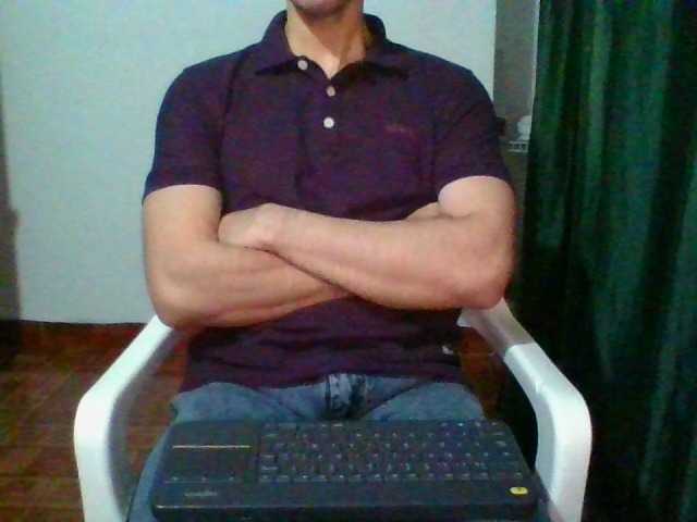 Live sex webcam photo for hotguy13 #274256480