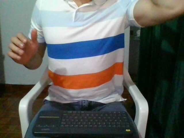 Live sex webcam photo for hotguy13 #274279045