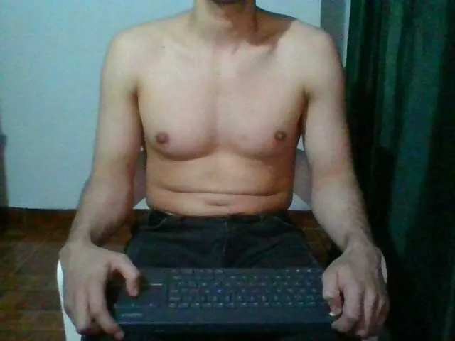 Live sex webcam photo for hotguy13 #274541523