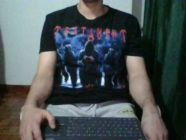 Live sex webcam photo for hotguy13 #274656063
