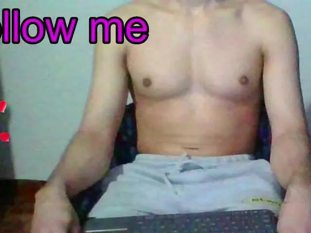 Live sex webcam photo for hotguy13 #275639537