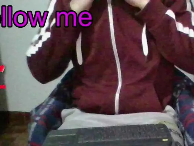 Live sex webcam photo for hotguy13 #275668053