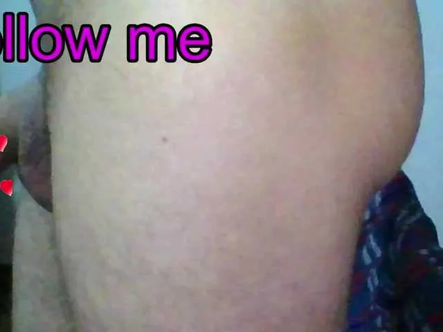 Live sex webcam photo for hotguy13 #275681270