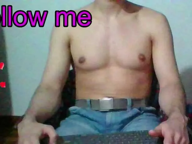 Live sex webcam photo for hotguy13 #275920280