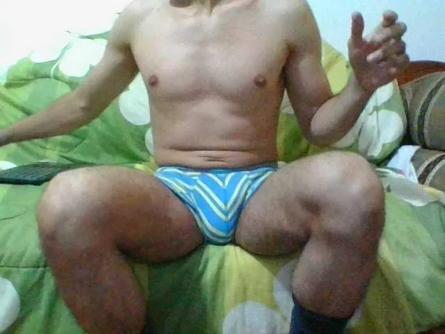 Live sex webcam photo for hotguy13 #276893197
