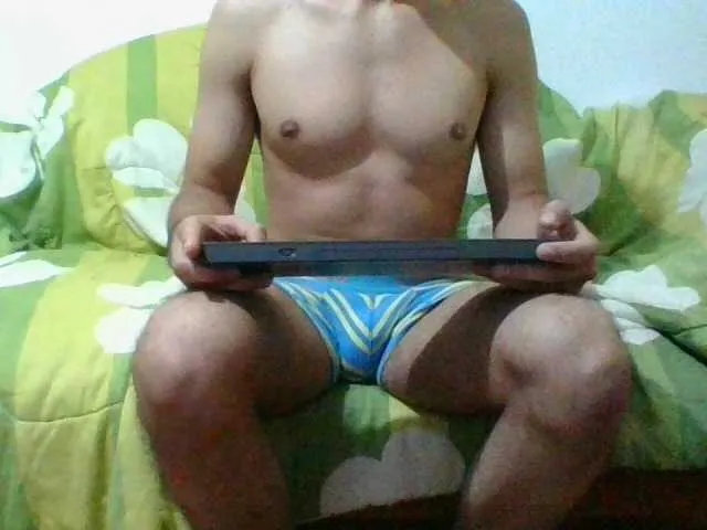 Live sex webcam photo for hotguy13 #276962802