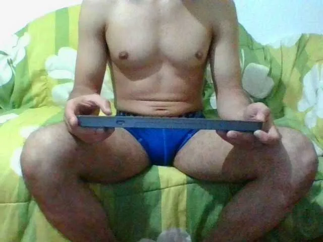 Live sex webcam photo for hotguy13 #276970337