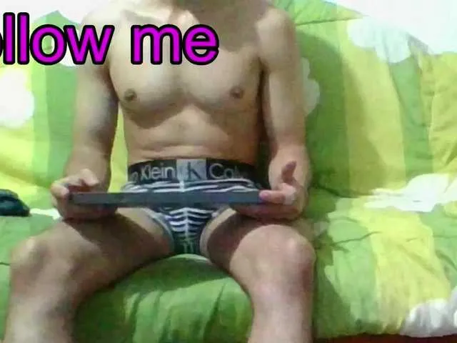 Live sex webcam photo for hotguy13 #277273510