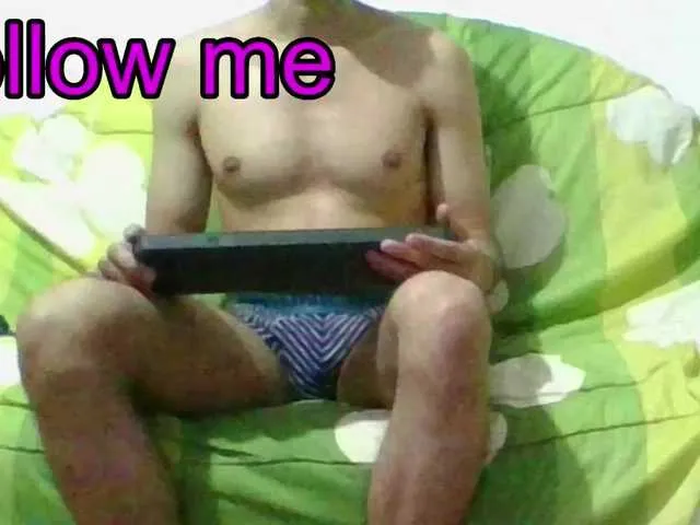 Live sex webcam photo for hotguy13 #277349833