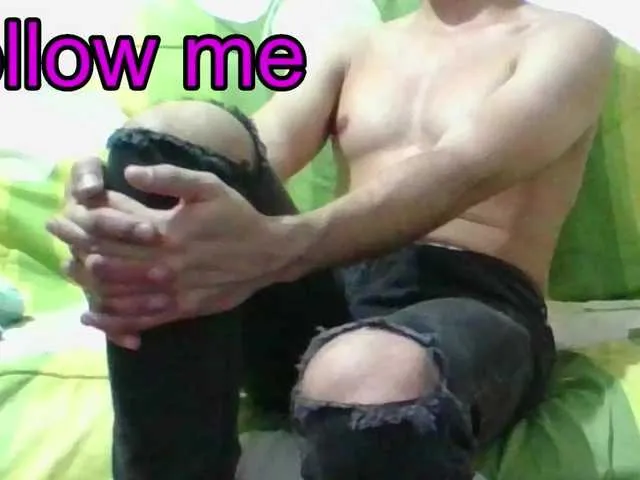 Live sex webcam photo for hotguy13 #277698467