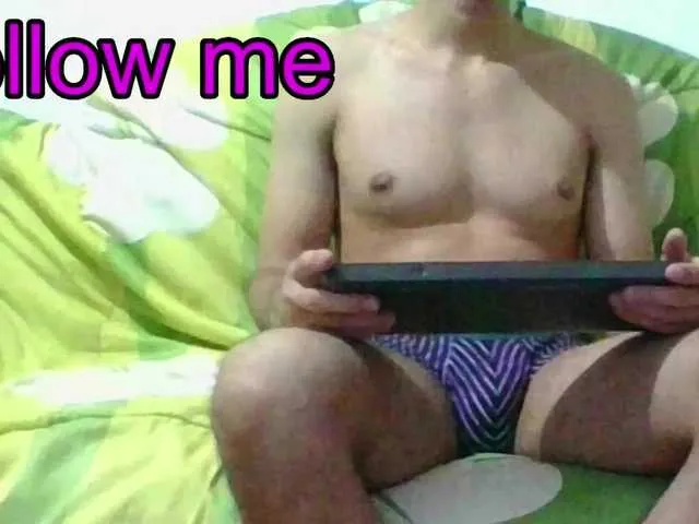 Live sex webcam photo for hotguy13 #277732975
