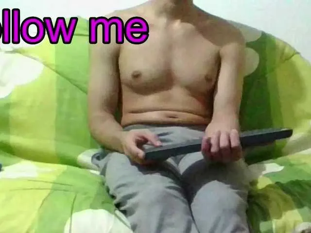 Live sex webcam photo for hotguy13 #277799445