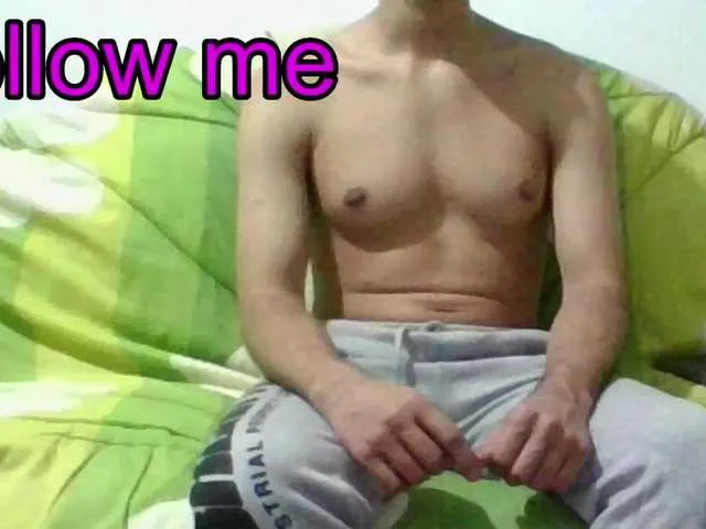 Live sex webcam photo for hotguy13 #277814727