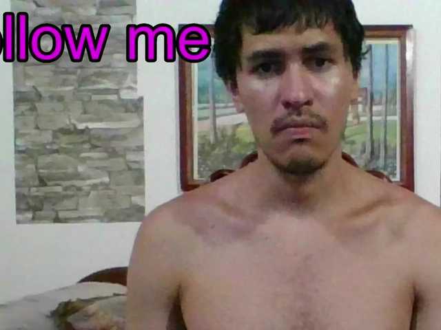 Live sex webcam photo for hotguy13 #278034481