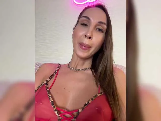 Live sex webcam photo for hothoneybabe #290288740