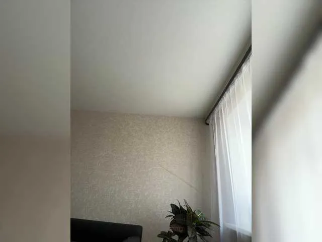 Live sex webcam photo for hothoneybabe #290867931