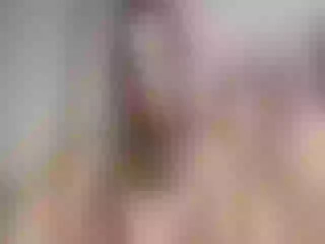 Live sex webcam photo for hothoneybabe #291980843