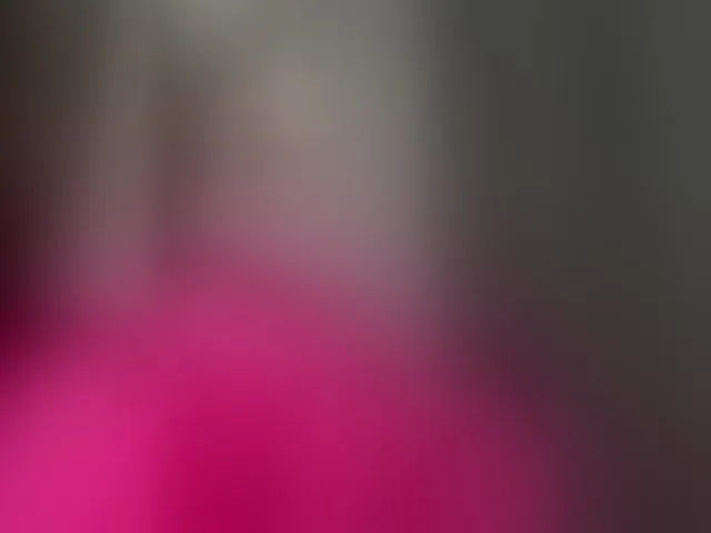 Live sex webcam photo for hothoneybabe #292669383
