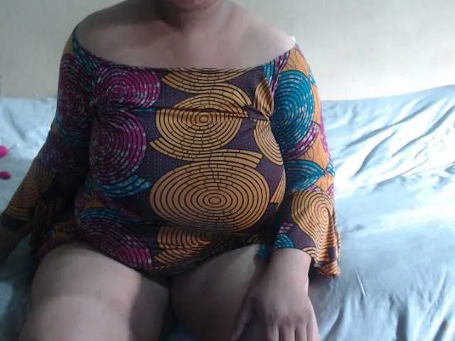 Live sex webcam photo for hotjuicybooty #273795188