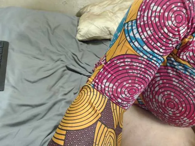 Live sex webcam photo for hotjuicybooty #274366704