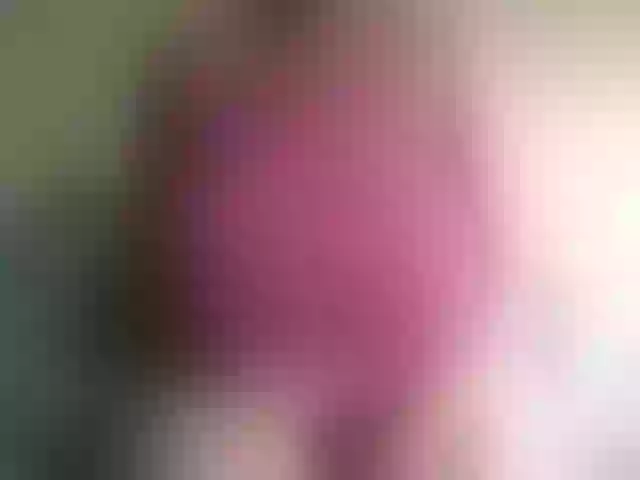 Live sex webcam photo for hotjuicybooty #275560096