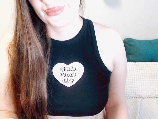 Live sex webcam photo for hotmiamix #290360888