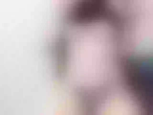 Live sex webcam photo for hotmiamix #291010887