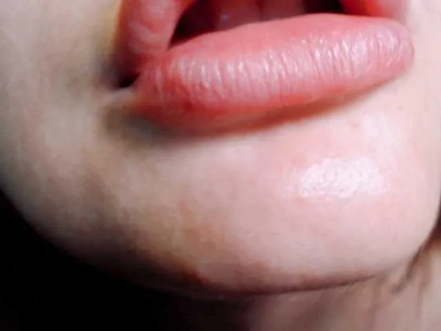 Live sex webcam photo for hotmiamix #292463938