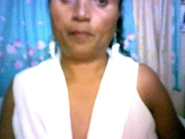 Live sex webcam photo for hotmomsexy #277857118