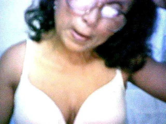 Live sex webcam photo for hotmomsexy #278147916