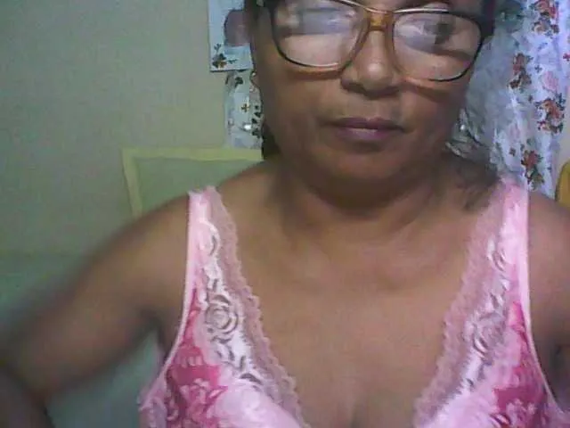 Live sex webcam photo for hotmomsexy #278264318