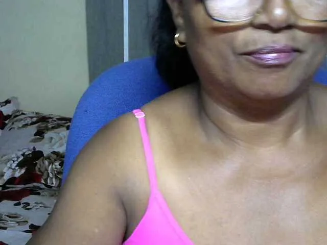 Live sex webcam photo for hotmomsexy #290602133