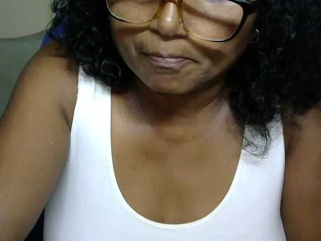 Live sex webcam photo for hotmomsexy #290959846