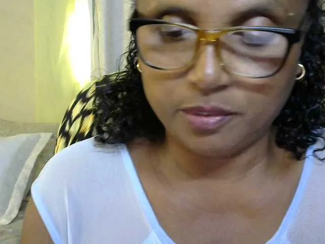 Live sex webcam photo for hotmomsexy #290977147