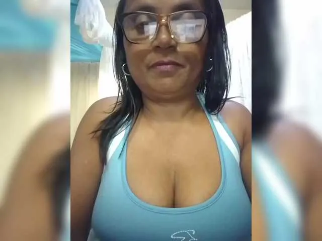 Live sex webcam photo for hotmomsexy #291706869