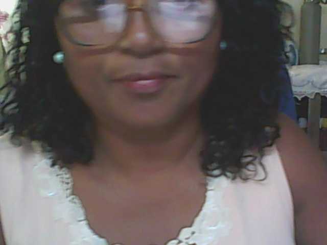 Live sex webcam photo for hotmomsexy #292182872