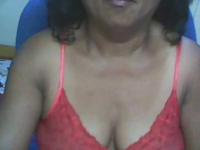 Live sex webcam photo for hotmomsexy #292286125